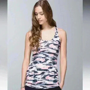 Lululemon Cool Racerback Tank - Size 8